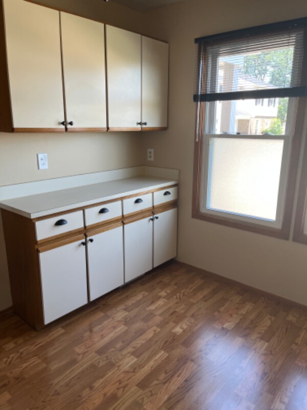 Building Photo - 37057 Brynford Dr