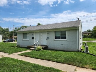 Building Photo - 2222 Mayflower Manor