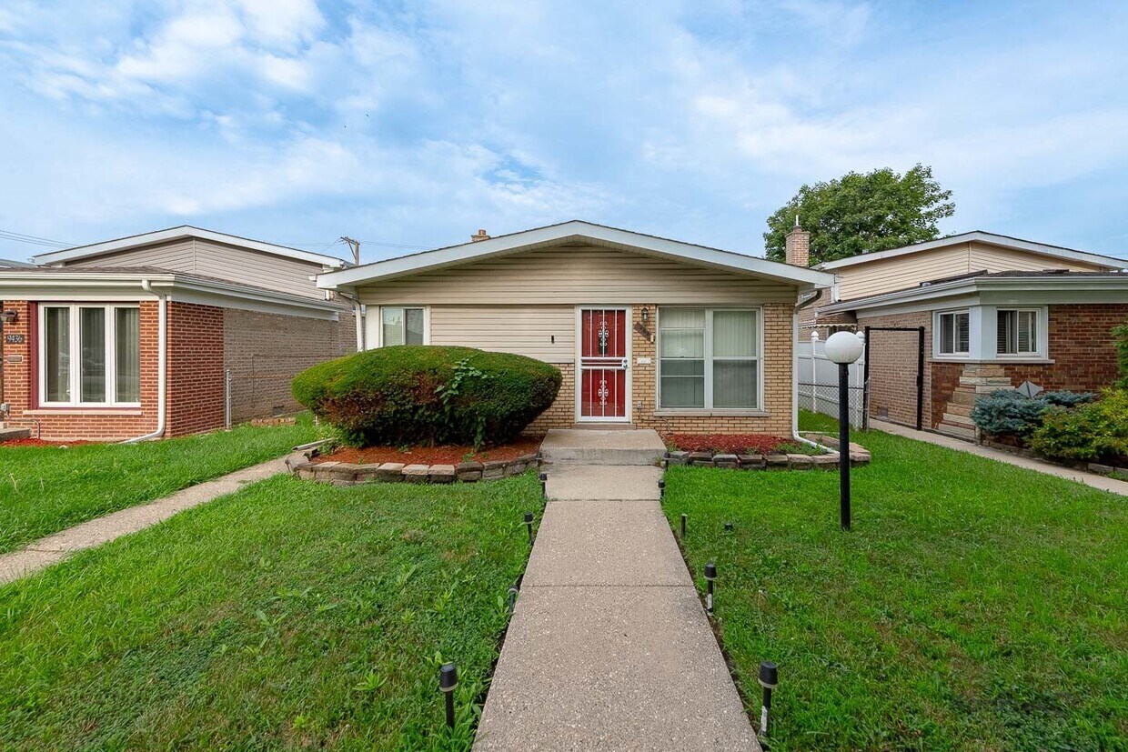 Foto principal - 9432 S Union Ave