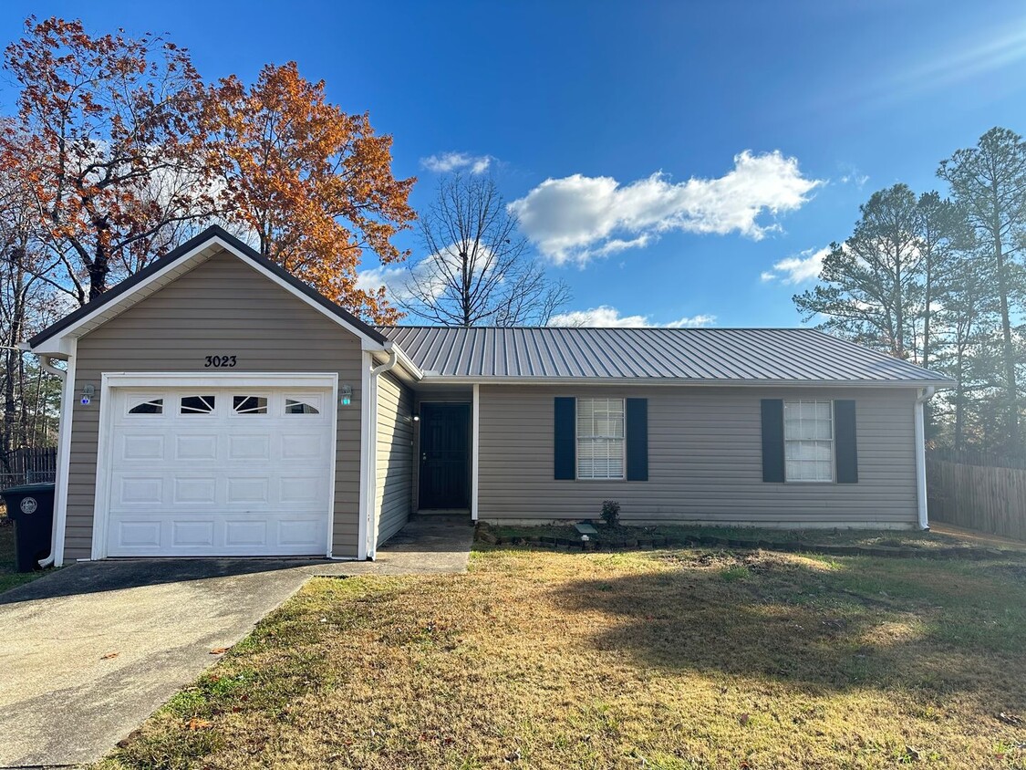 Building Photo - Home for rent in Huffman