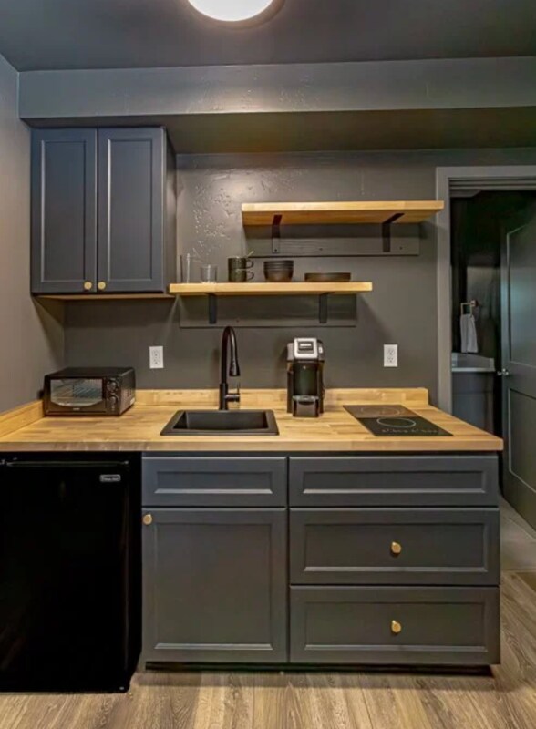 Building Photo - 219 E Coeur D'Alene Lake Dr