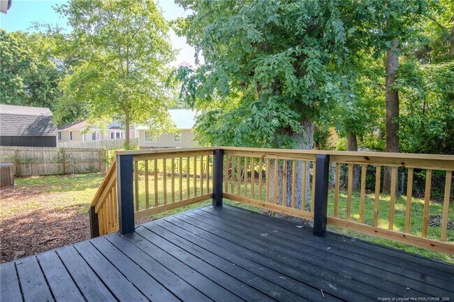 Foto del edificio - 508 Stone Way Ct
