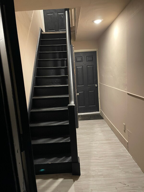 Foto del edificio - 742 Jay St