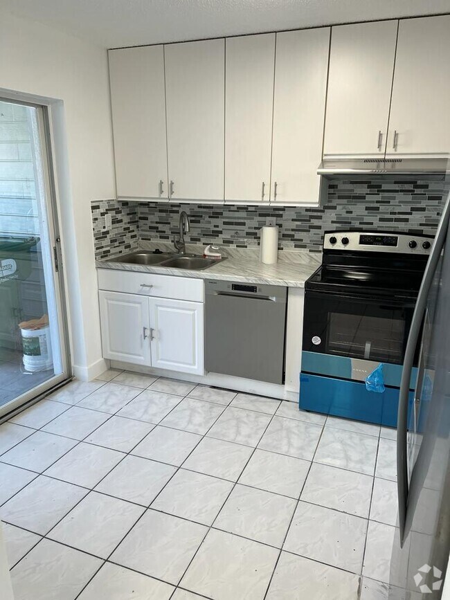 The Village Homes Apartments under 900 Miami, FL 11 Rentals