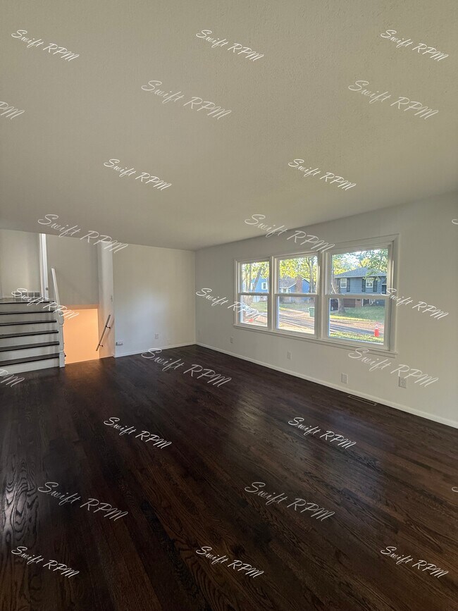 Foto del edificio - 6302 120th Terrace