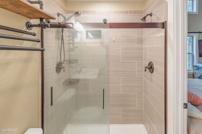 Foto del edificio - 2 br, 2 bath House - 45 Corvis Lane