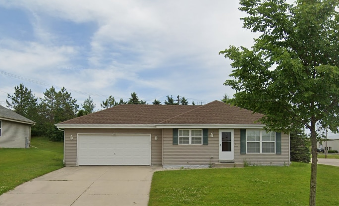 Primary Photo - 1442 Oriole Dr