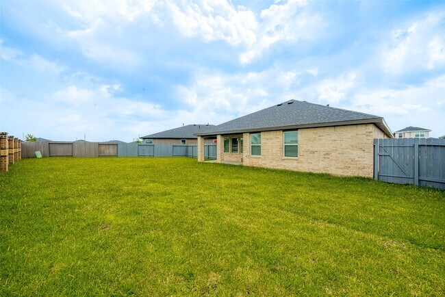 Building Photo - 4210 Harvest Creek Cr