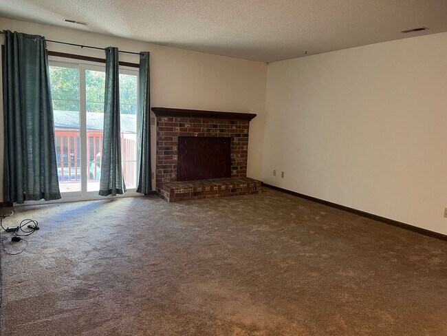 Foto del edificio - 3039 SW Maupin Ln