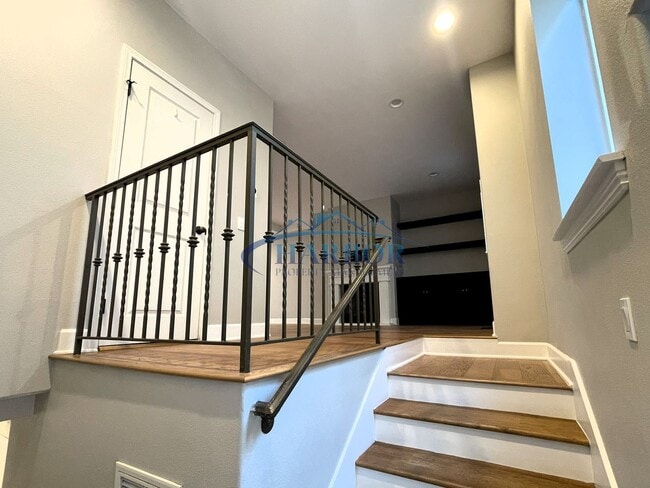 Foto del edificio - 2912 Baywater Ave