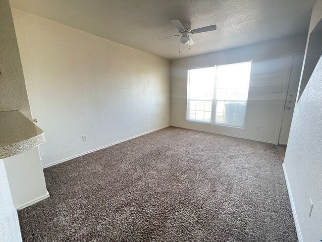 Building Photo - 4408 Abigail Dr