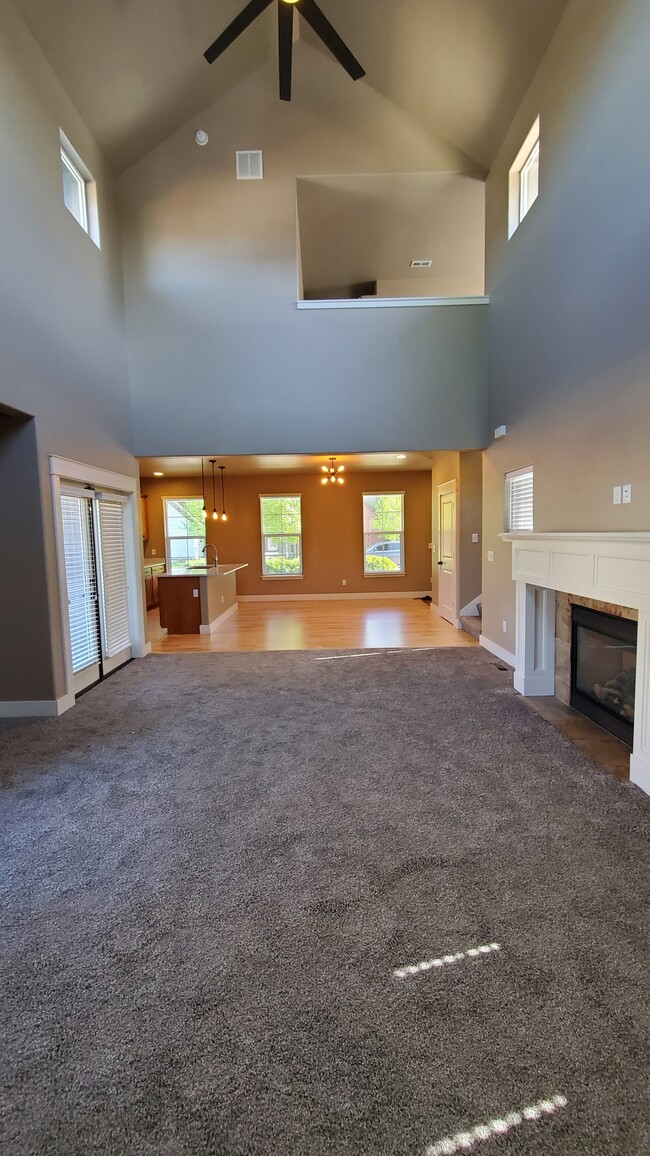 Foto del edificio - 4255 Cascade St