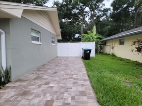 Building Photo - 4130 Stonewall Dr