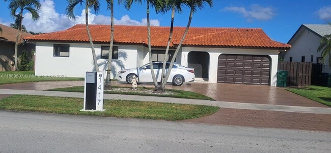 Foto del edificio - 1417 SW 139th Ave