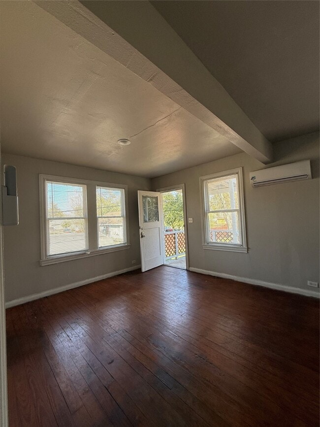 Foto del edificio - 2711 Avenue G