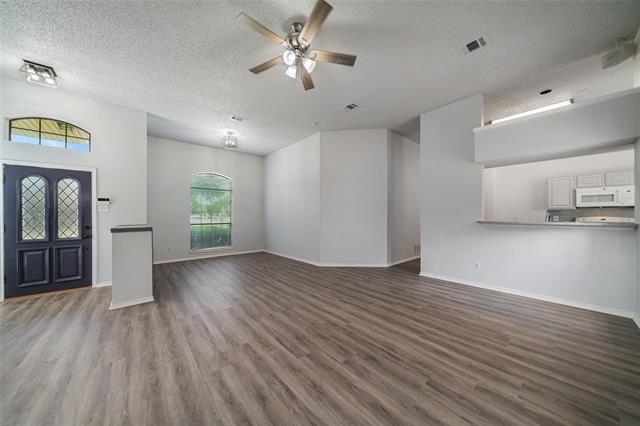 Building Photo - 6310 Azalea Dr