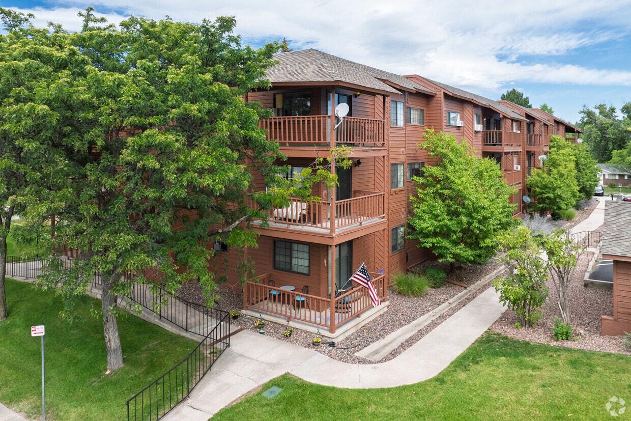 Primary Photo - Heritage Park Senior Condos