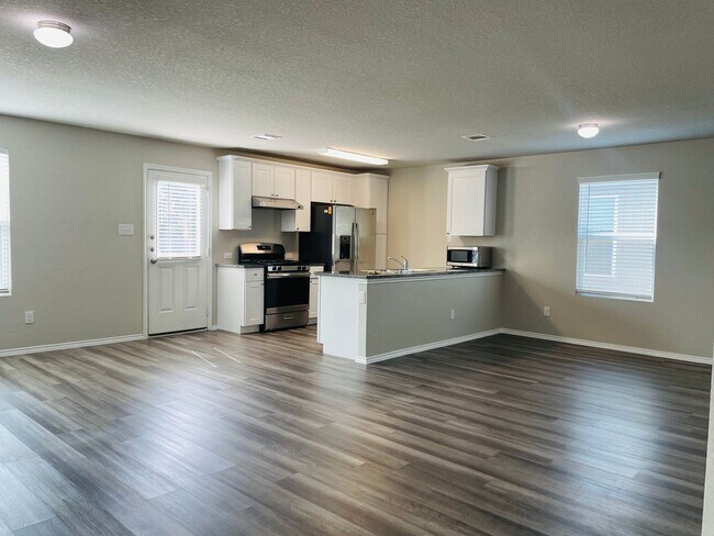 Foto del edificio - 8918 Lamus Wheel