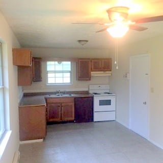 Building Photo - 3227 Eastbrooke Cir