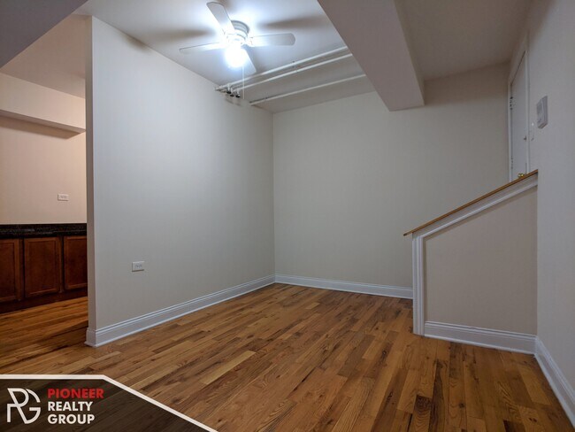 Foto del edificio - 2842 N Orchard St