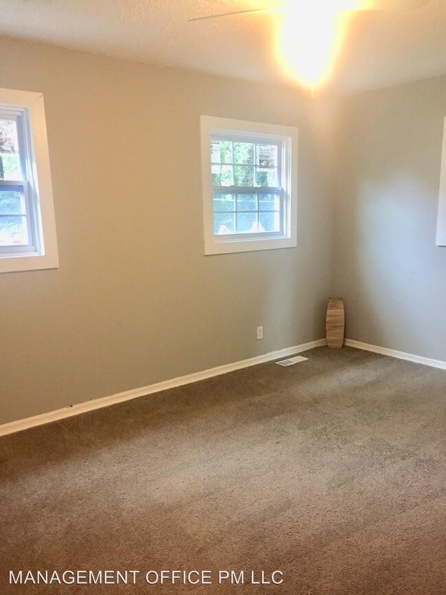 Building Photo - 3 br, 1 bath House - 421 Shannon Bradley Road