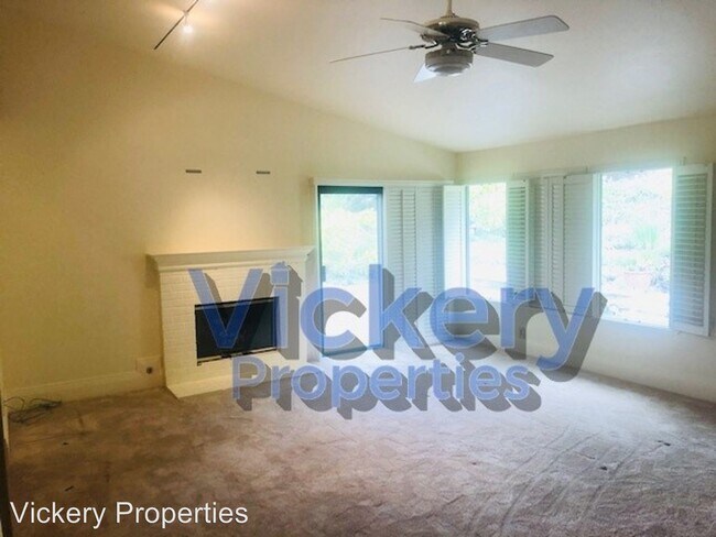 Building Photo - 3 br, 2 bath House - 255 Donald Drive
