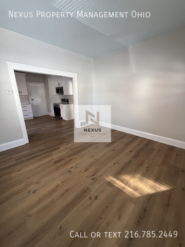 Foto del edificio - 843 E 232nd St