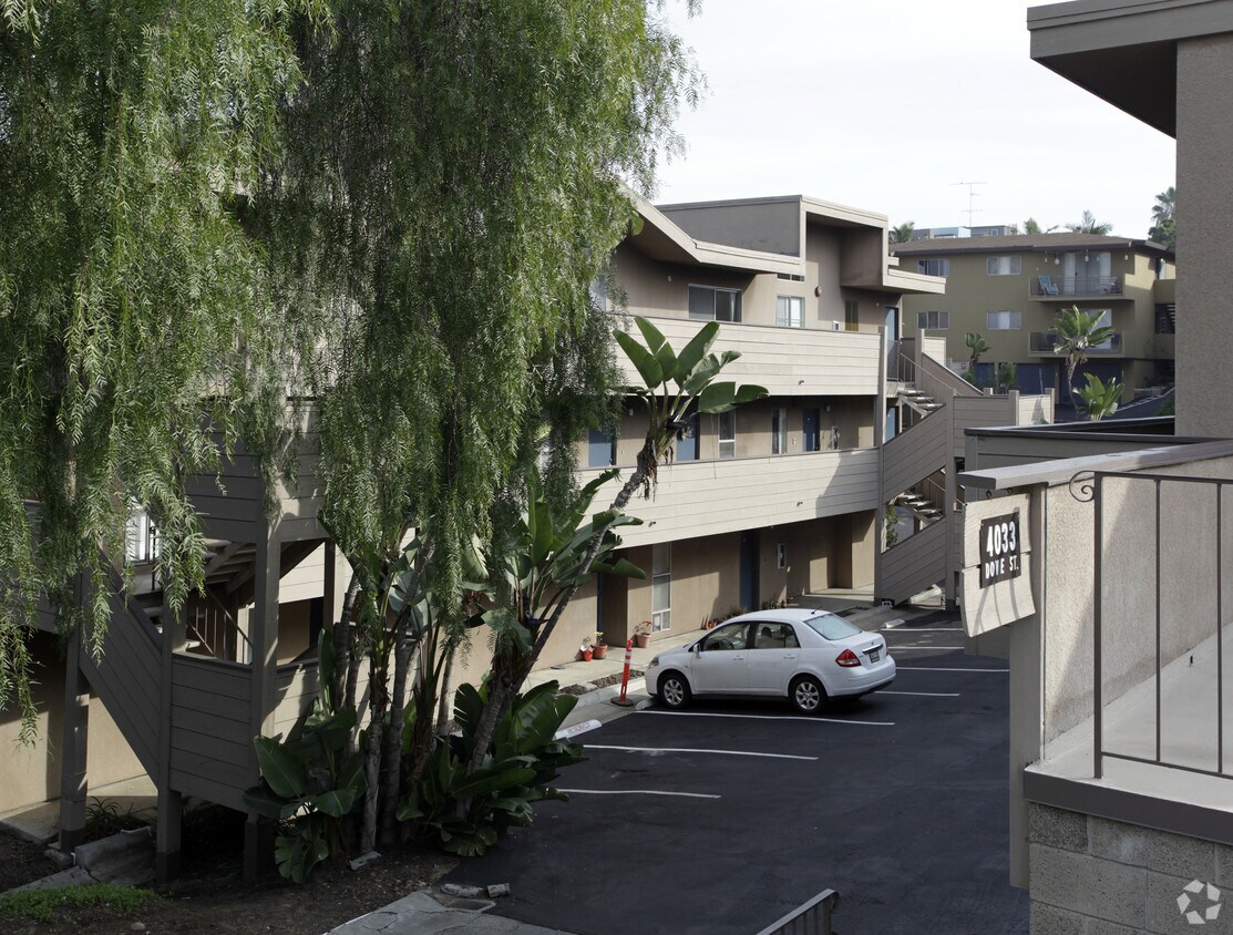Foto principal - 4033 Dove St