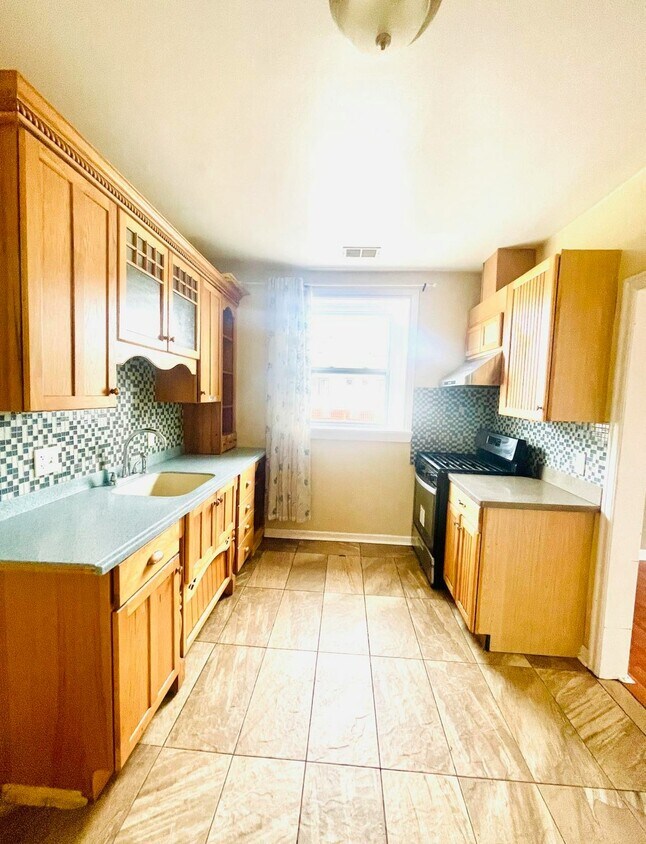 Primary Photo - 3949 Garvin Street, Unit 1F