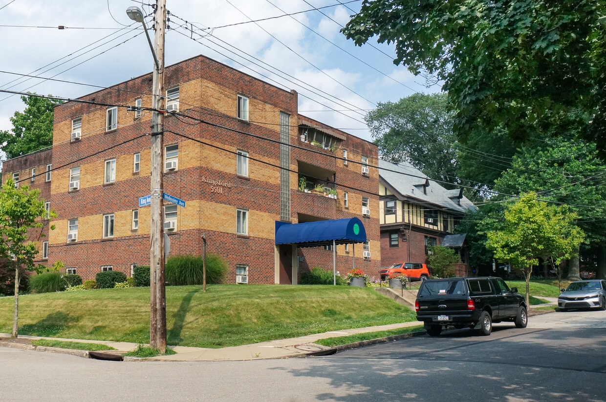 Primary Photo - Wellesley Place