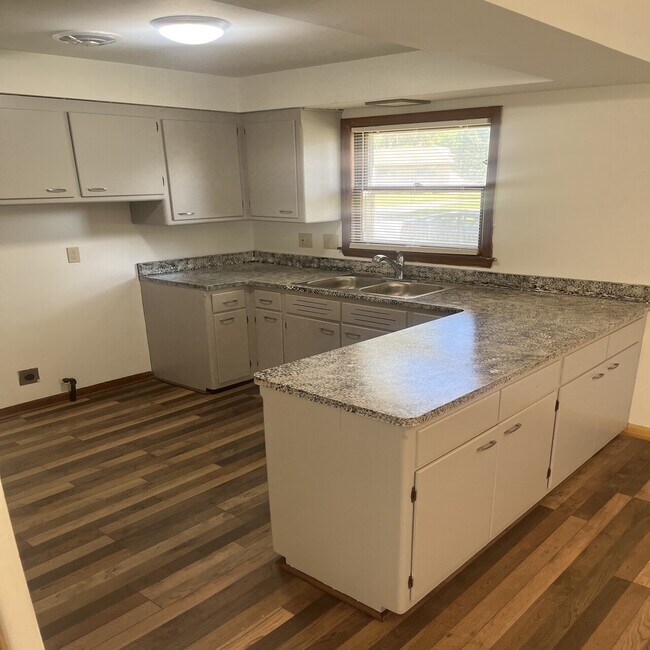 Foto del edificio - 4200 N 91st St
