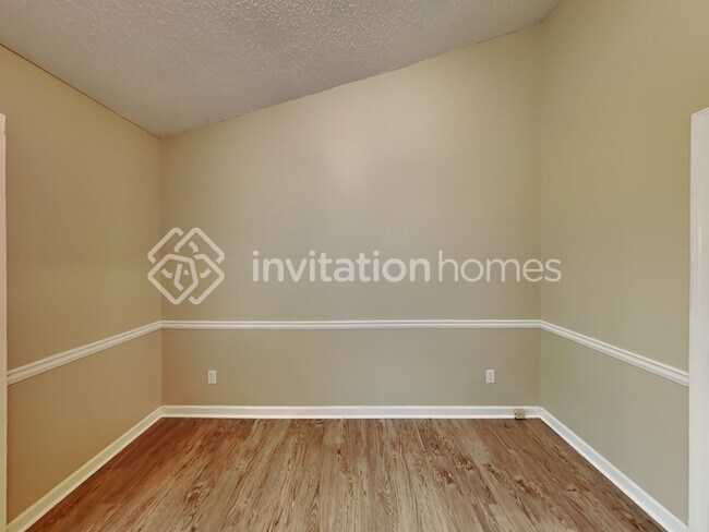 Building Photo - 1223 Parkwood Chase NW
