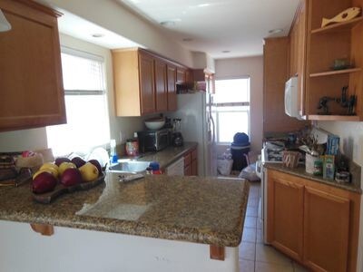 Building Photo - 726 Portsmouth Ct