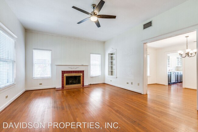 Building Photo - 3 br, 3 bath House - 237 E Rosewood Ave
