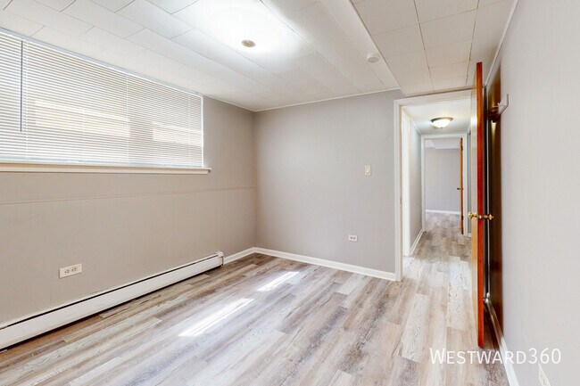 Foto del edificio - 4851 Indianapolis Blvd