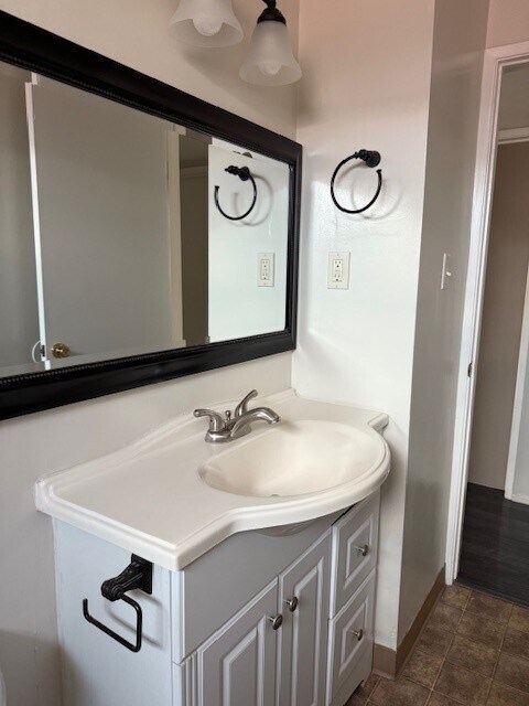 Foto del edificio - 4453 W 131st St