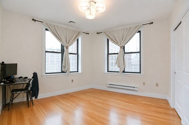 Foto del edificio - 42 Beach St
