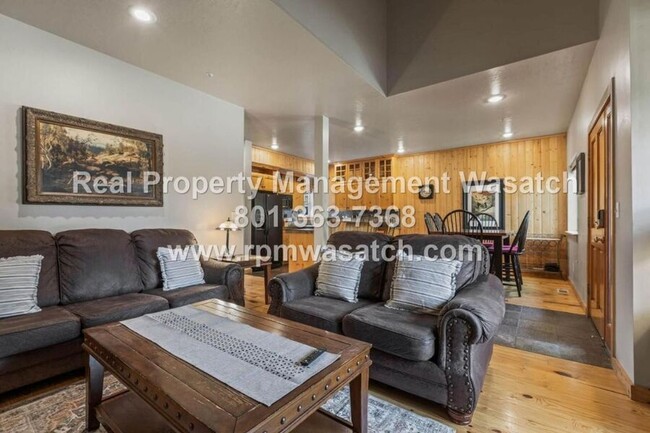 Foto del edificio - Come See This Fully Furnished Short Term R...