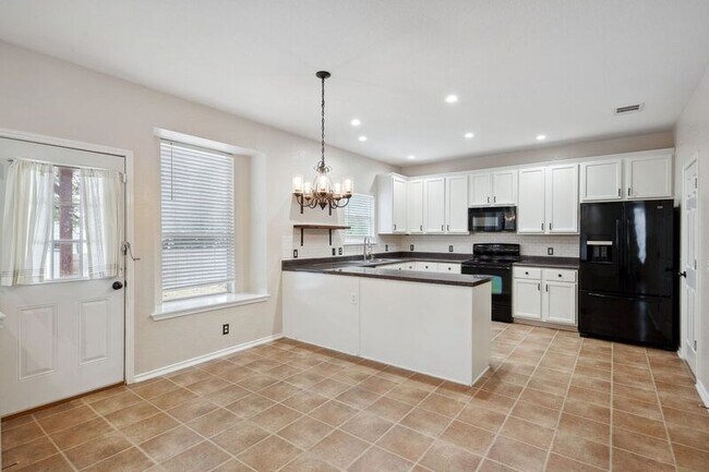 Building Photo - 5403 Argyle Way