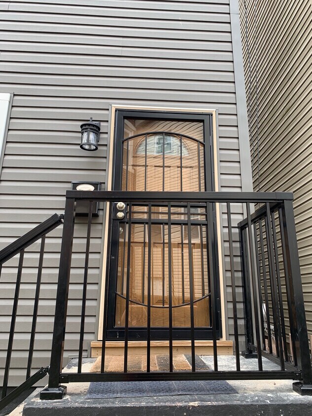 Primary Photo - 5107 Kent Way