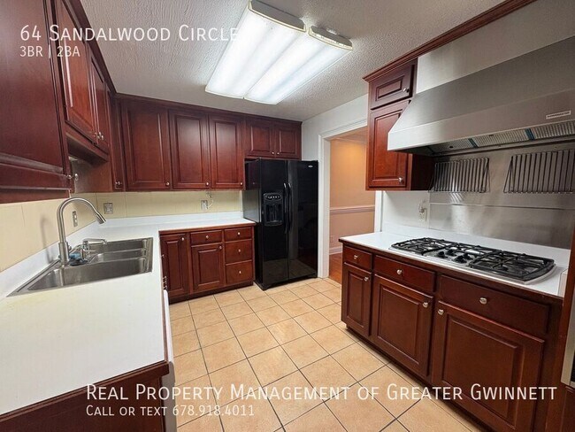 Building Photo - 64 Sandalwood Cir