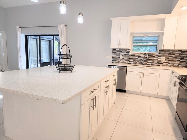 Foto del edificio - 14526 Paddock Dr