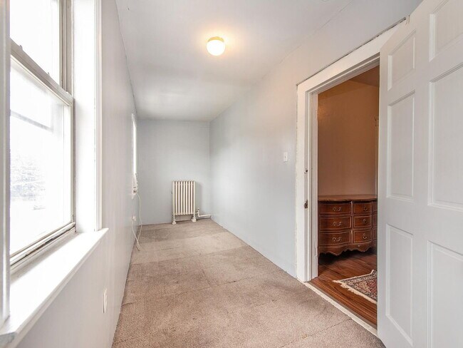 Foto del edificio - 3-Bed in the Heart of New Brunswick!"