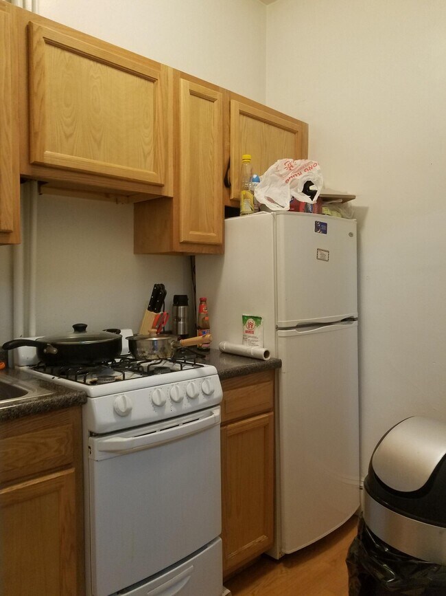 Building Photo - 1334 Commonwealth Ave