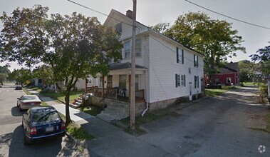Building Photo - 453 Brightwood Ave