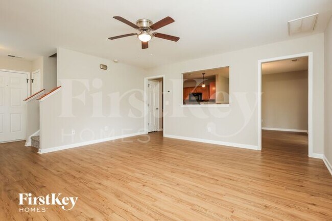 Foto del edificio - 3521 Galaxy Rd