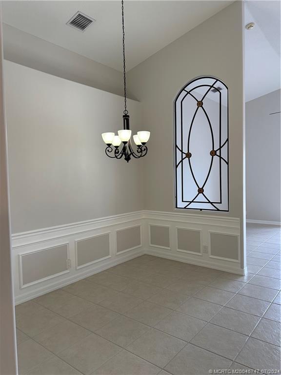 Building Photo - 2762 SE Stonebriar Way
