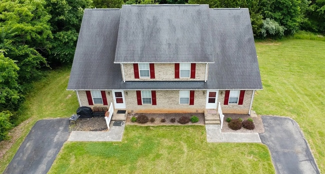 Building Photo - 1515/1517 Cassell Ln