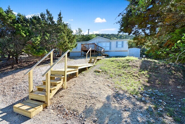 Building Photo - 7082 Chimney Rock