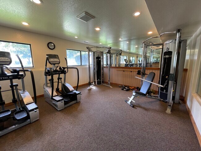 Foto del edificio - 6893 S Countrywoods Cir